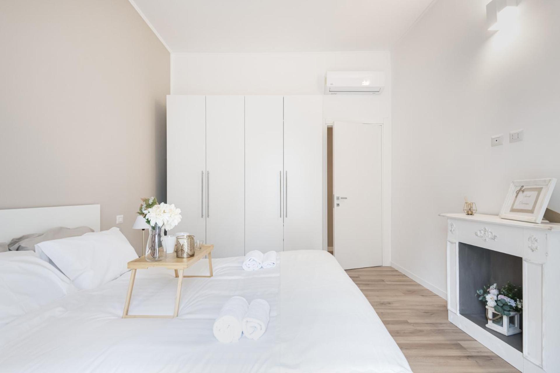 Easylife - Golden Suite Mediolan Zewnętrze zdjęcie